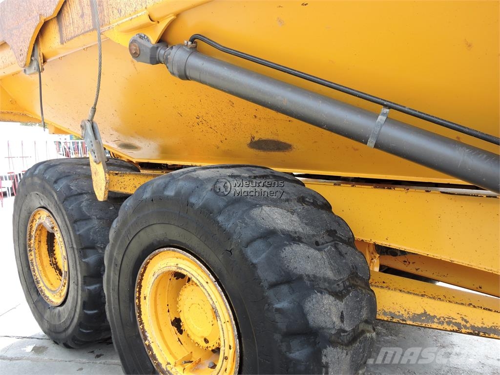 Volvo A30G 연결식 홀러