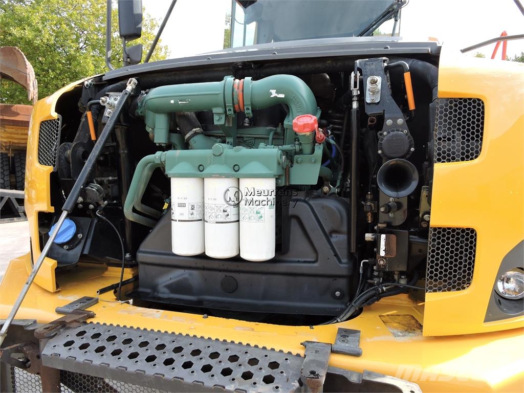 Volvo A30G 연결식 홀러