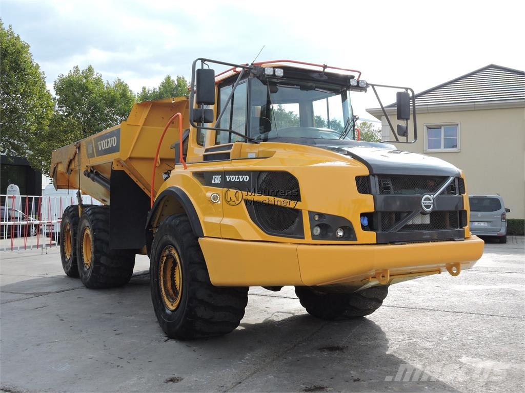 Volvo A30G 연결식 홀러