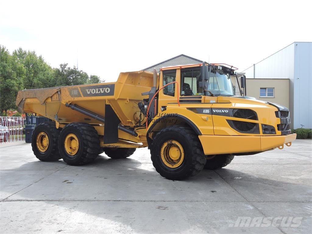 Volvo A30G 연결식 홀러