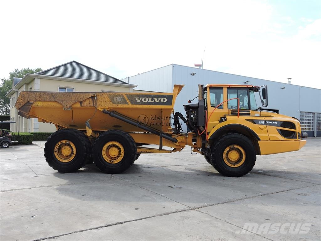 Volvo A30G 연결식 홀러