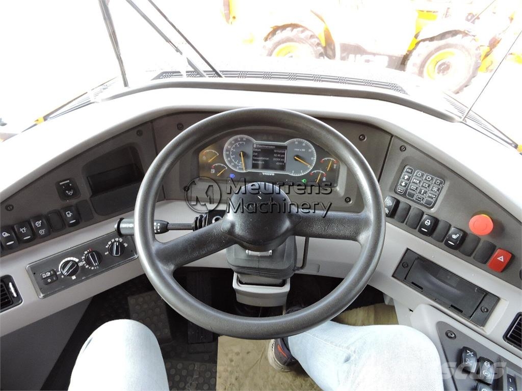 Volvo A30G ساحبات مفصلية