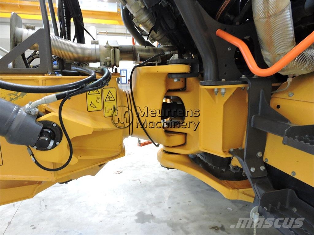 Volvo A30G Зчленовані самоскиди