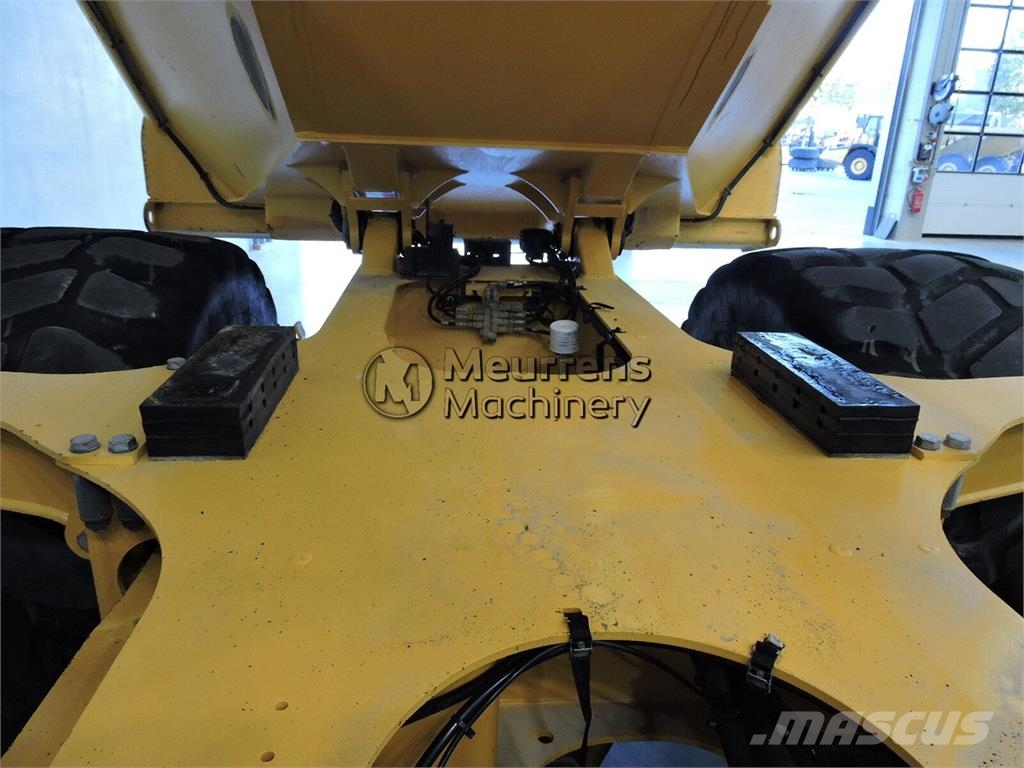 Volvo A30G Зчленовані самоскиди