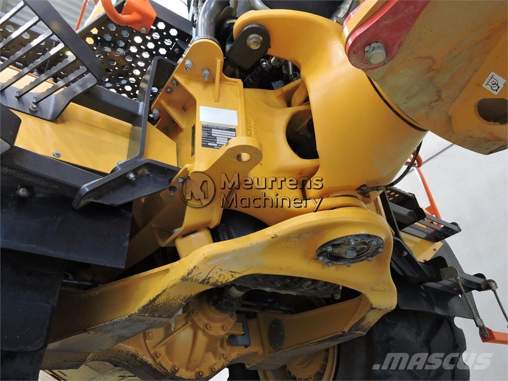 Volvo A30G Зчленовані самоскиди