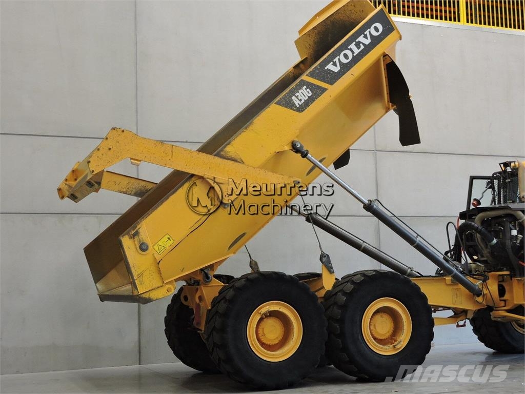 Volvo A30G Зчленовані самоскиди