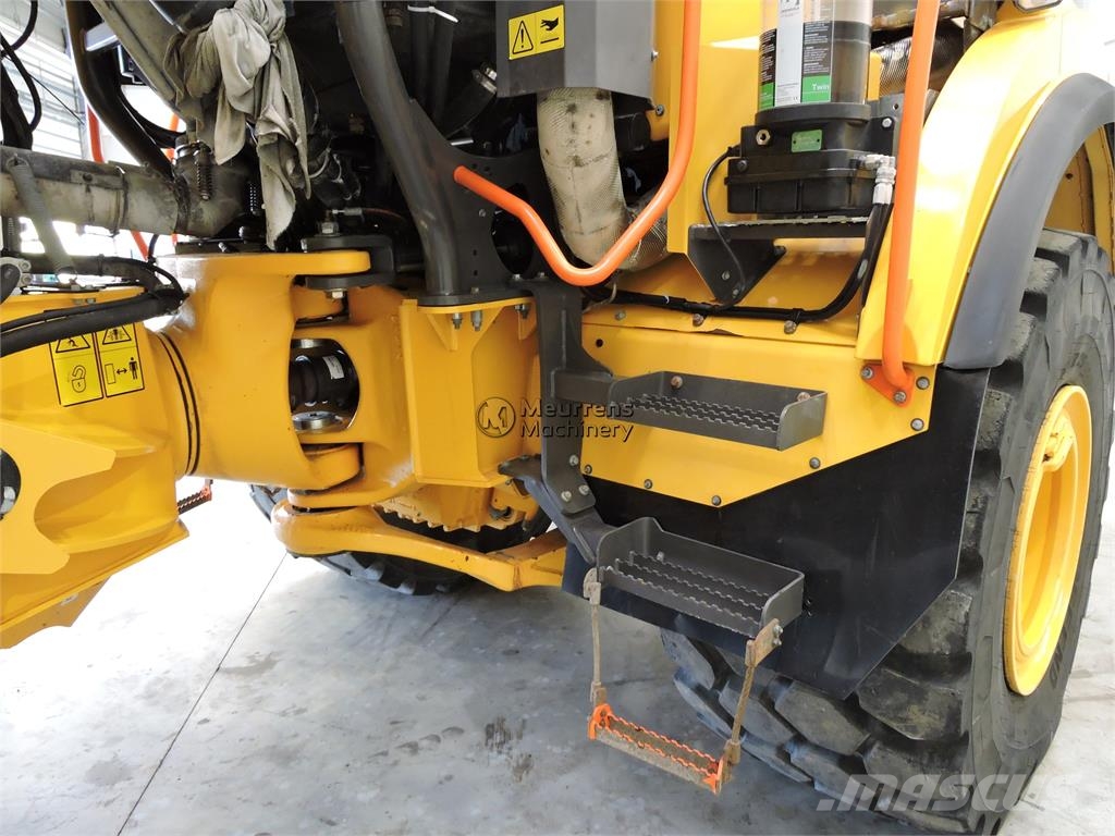 Volvo A30G Michelin Tyre Knik dumptrucks