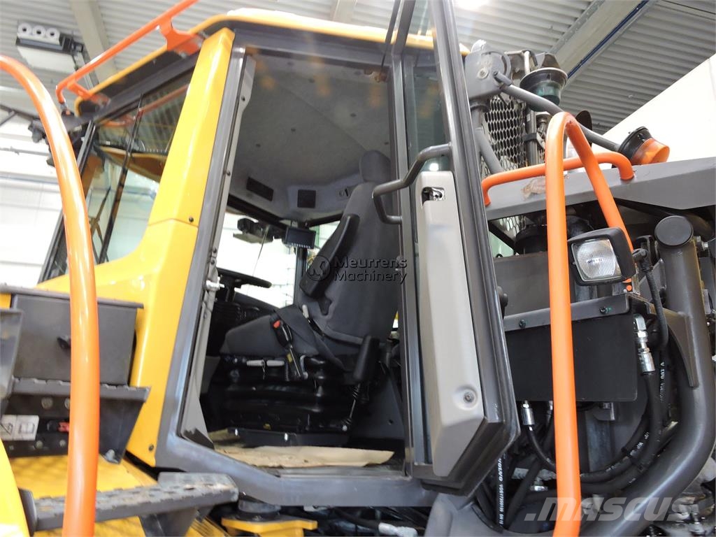 Volvo A30G Michelin Tyre Knik dumptrucks