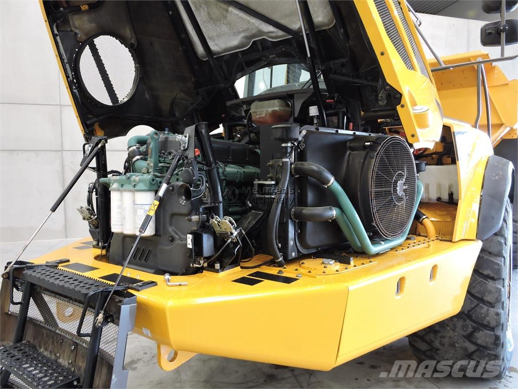 Volvo A40F Terrængående lastbiler
