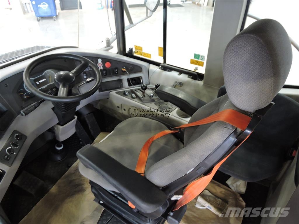 Volvo A40F Terrængående lastbiler