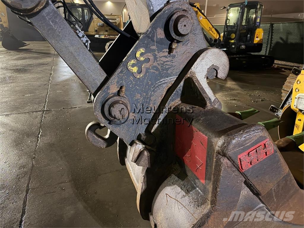 Volvo EC300EL Crawler excavators
