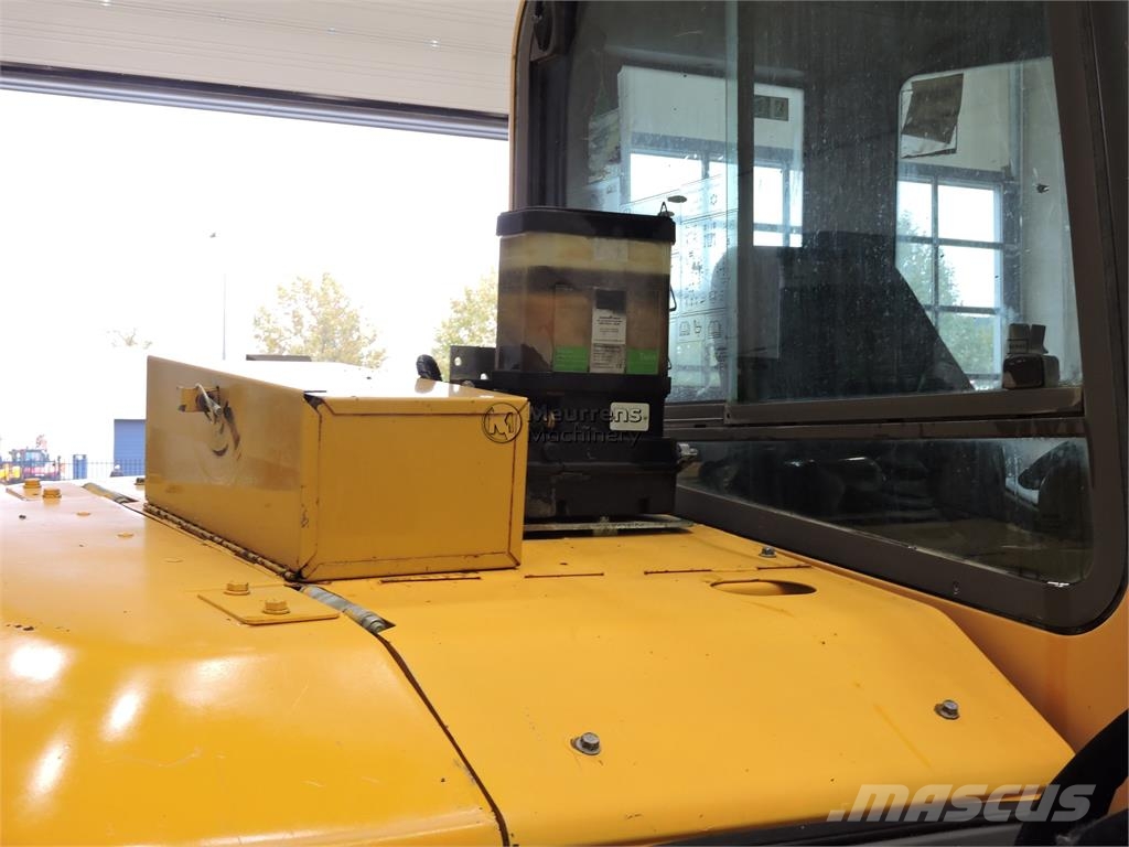 Volvo ECR 88 D Automatic Greasing معدات البناء - غير ذلك