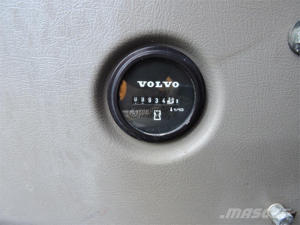 Volvo ECR 88 D Automatic Greasing معدات البناء - غير ذلك