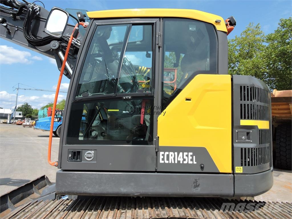 Volvo ECR145 حفارات زحافة