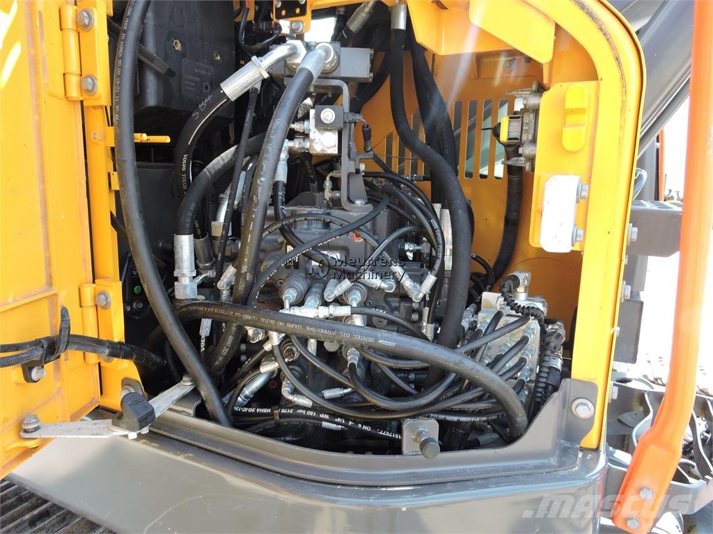 Volvo ECR145 حفارات زحافة