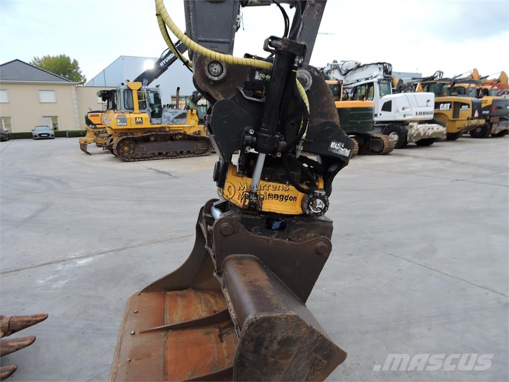 Volvo ECR235 Raupenbagger