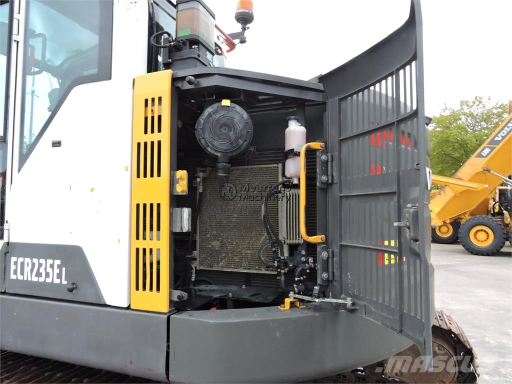 Volvo ECR235 Raupenbagger