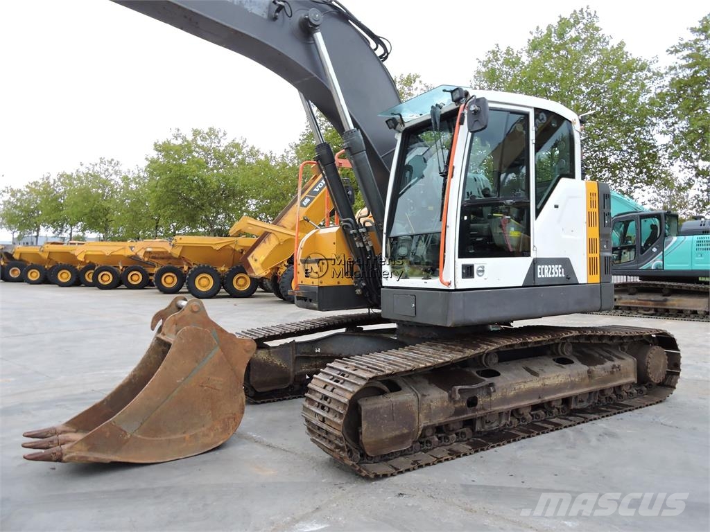 Volvo ECR235 Raupenbagger