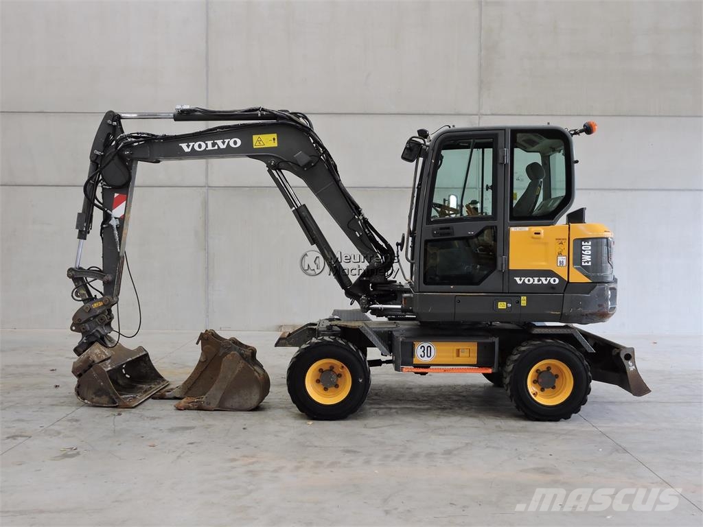 Volvo EW60E Wielgraafmachines