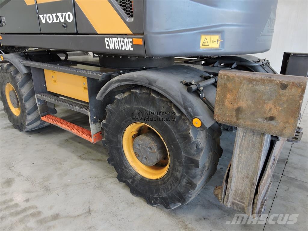 Volvo EWR150E Wielgraafmachines