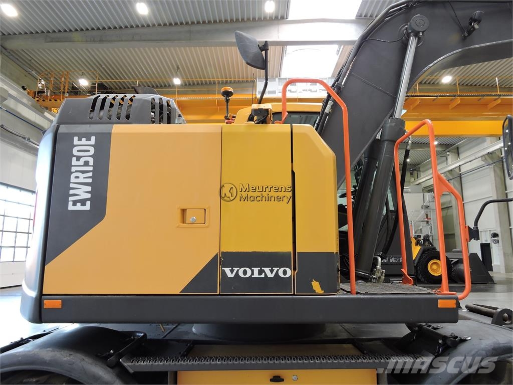 Volvo EWR150E Wielgraafmachines