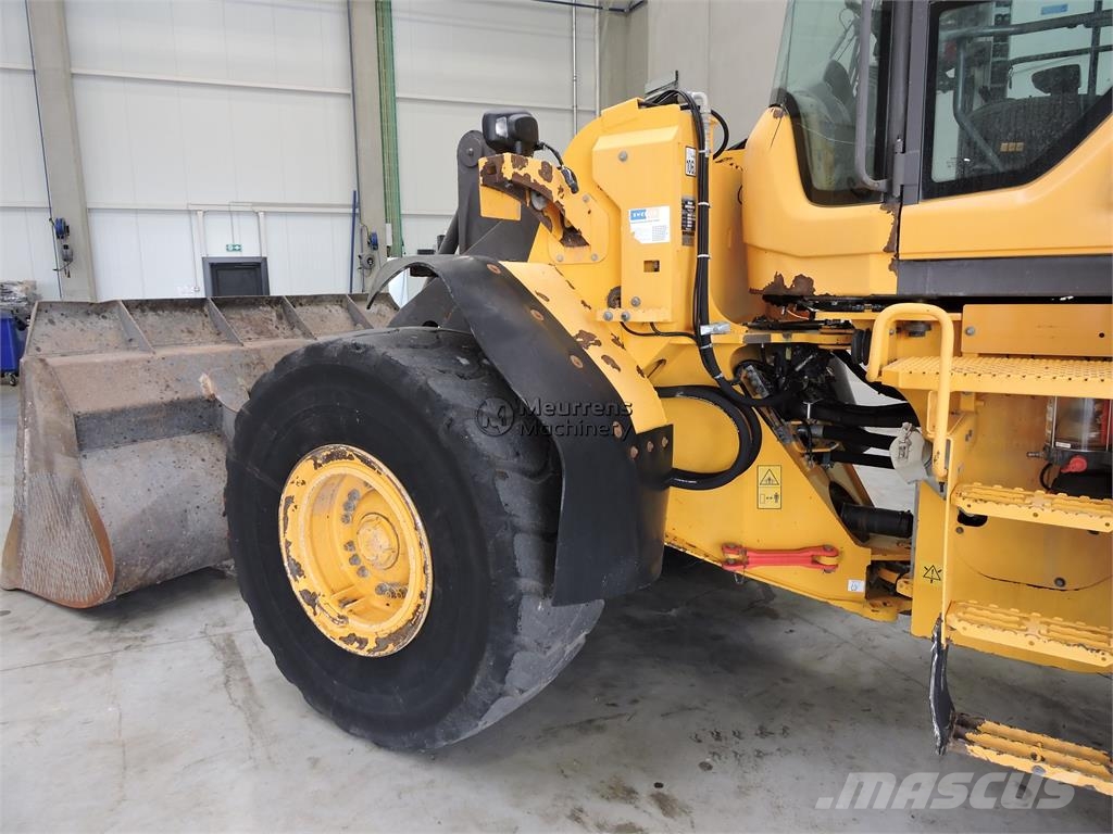 Volvo L120F Sw/3rd function Hjullastere