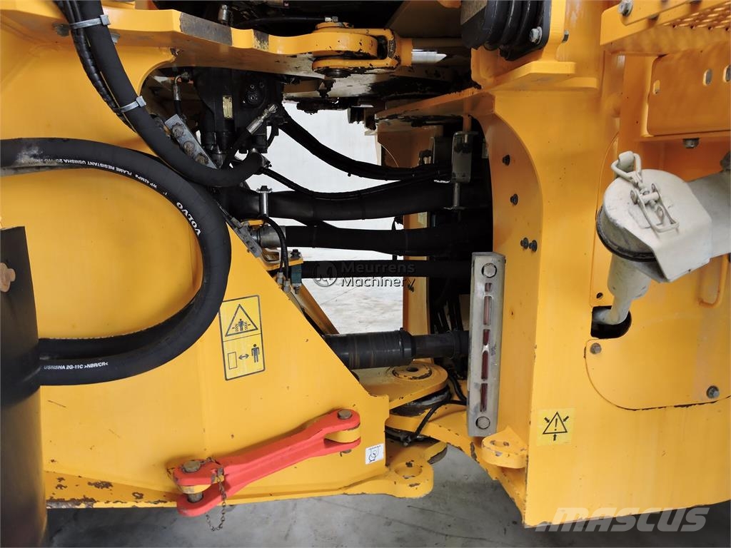 Volvo L120F Sw/3rd function Hjullastere