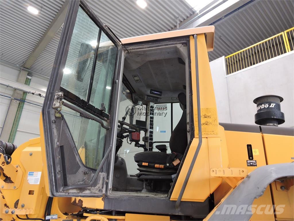 Volvo L120F Sw/3rd function Hjullastere
