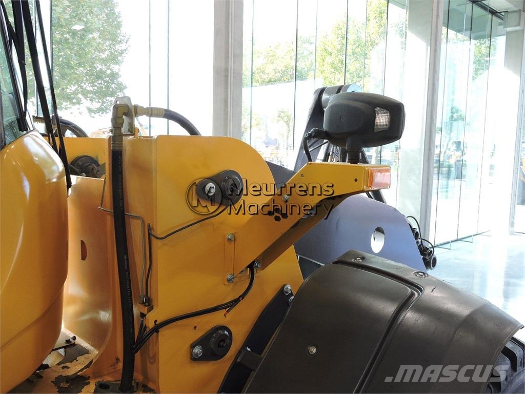 Volvo L120H Kolesni nakladalci