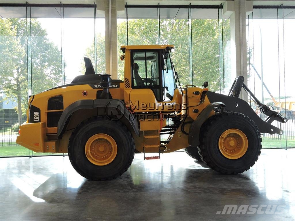 Volvo L120H Kolesni nakladalci