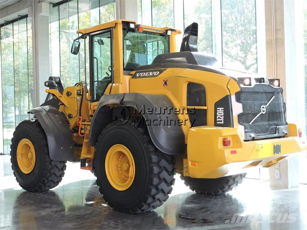 Volvo L120H Kolesni nakladalci
