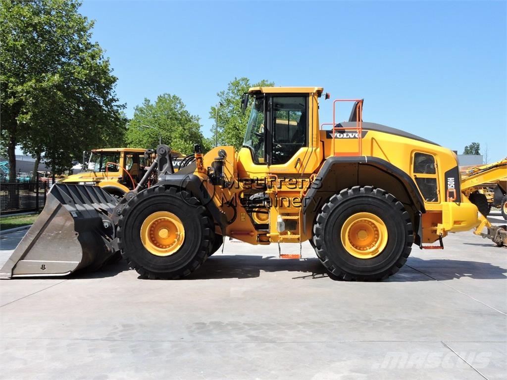 Volvo L150H لوادر بعجل