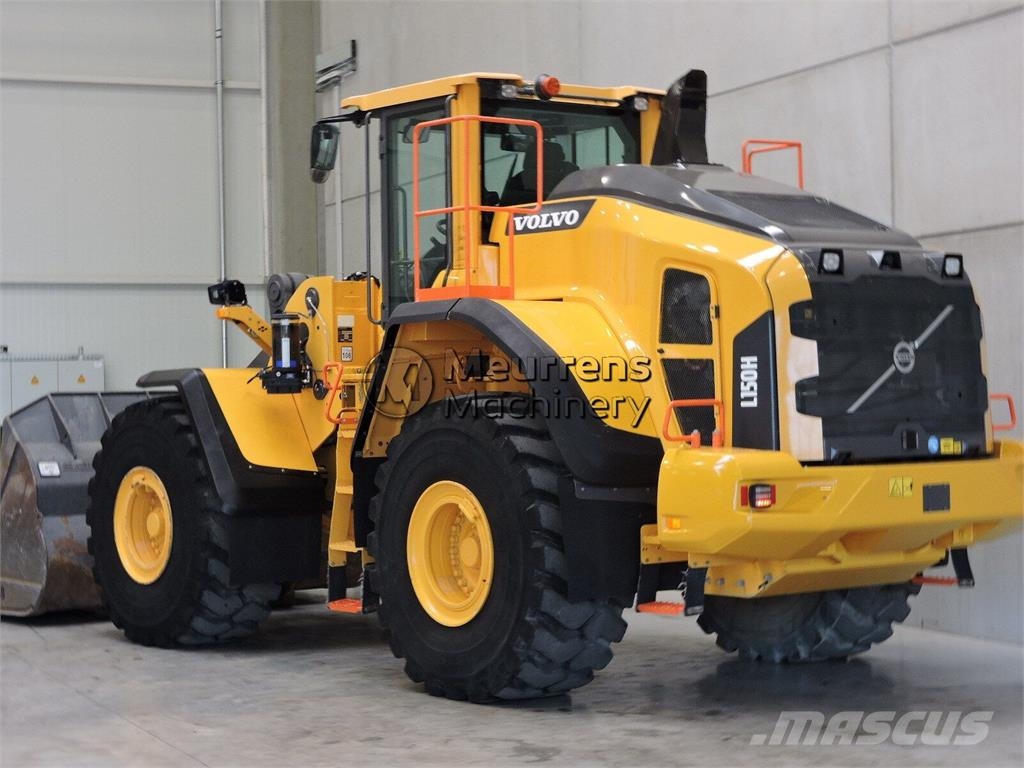 Volvo L150H لوادر بعجل