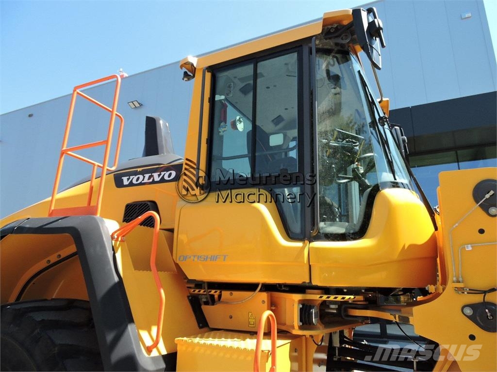 Volvo L150H لوادر بعجل