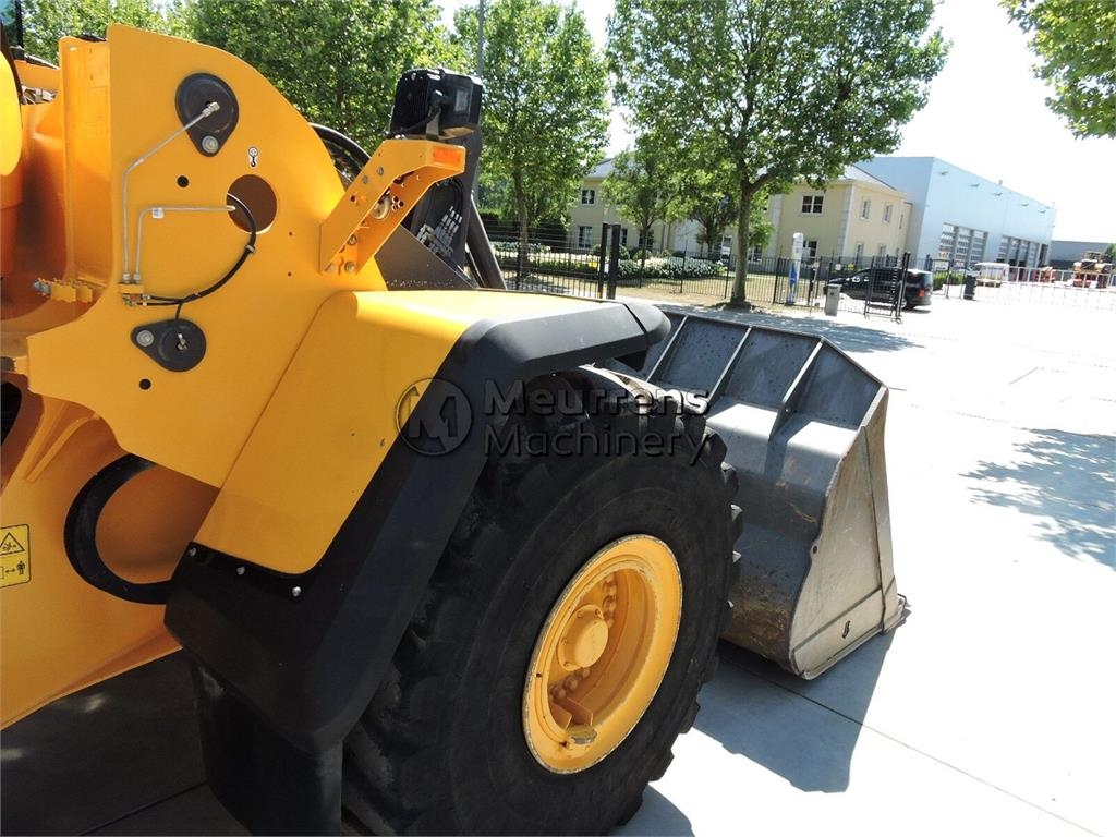 Volvo L150H لوادر بعجل
