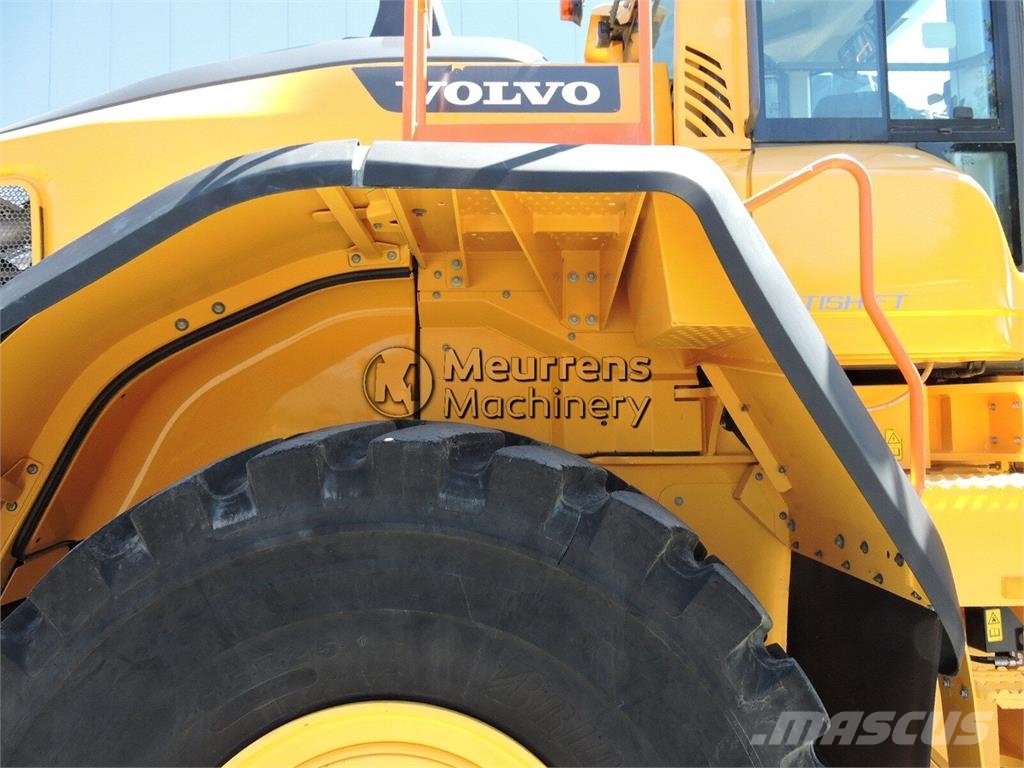 Volvo L150H لوادر بعجل