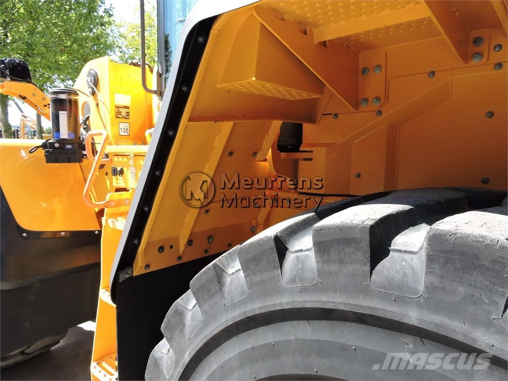 Volvo L150H لوادر بعجل
