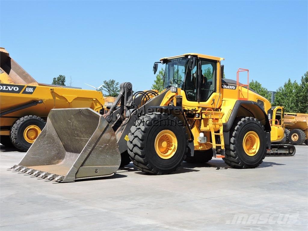 Volvo L150H لوادر بعجل