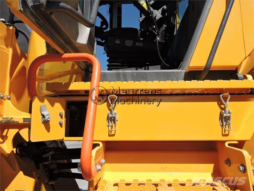 Volvo L150H لوادر بعجل