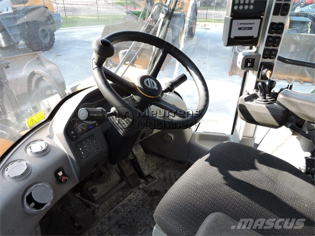 Volvo L150H Wheel loaders