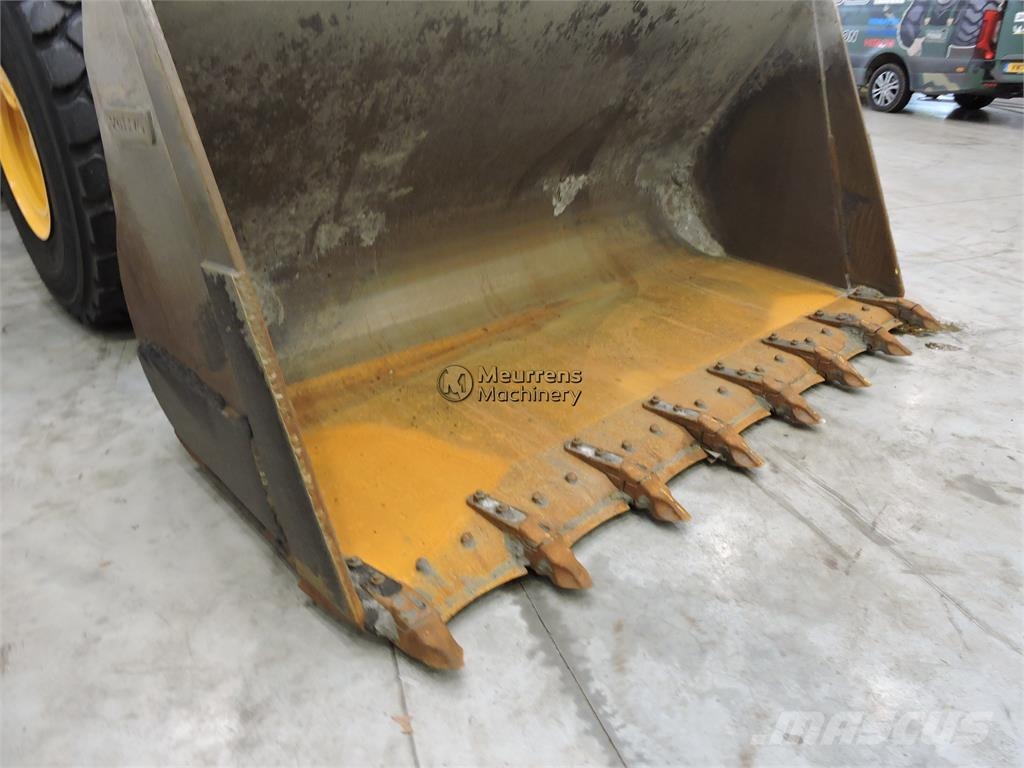 Volvo L150H Radlader