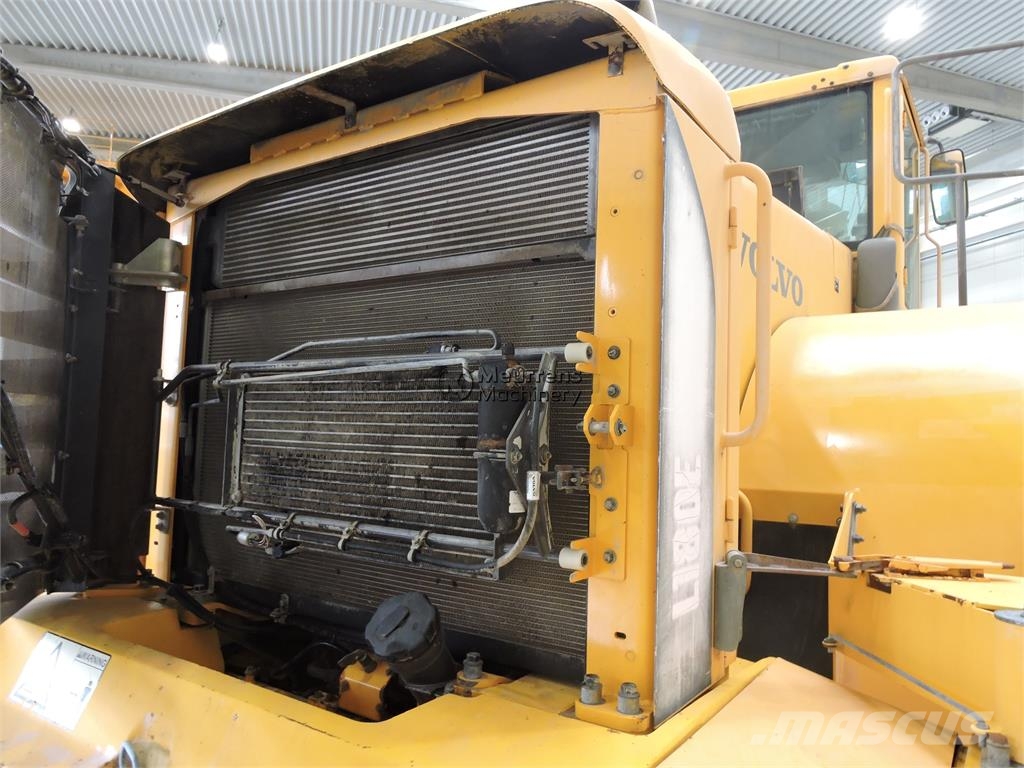 Volvo L180E Wielladers