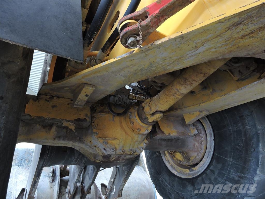 Volvo L180E Wielladers