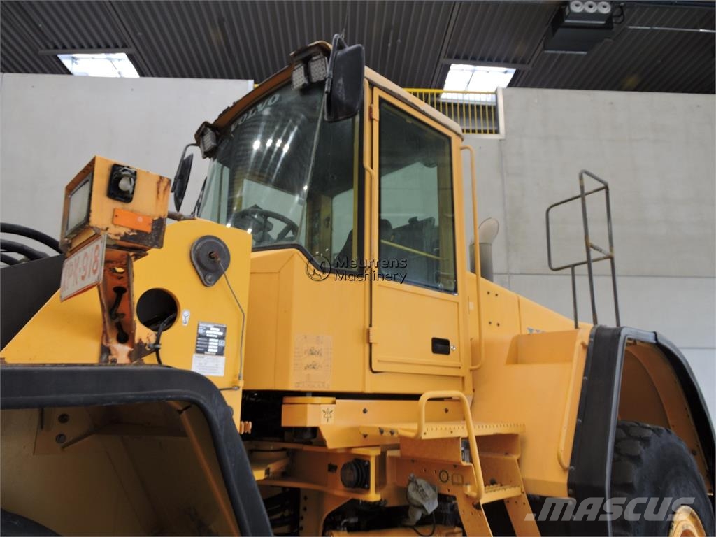 Volvo L180E Belgium Machine Iekrāvēji uz riteņiem