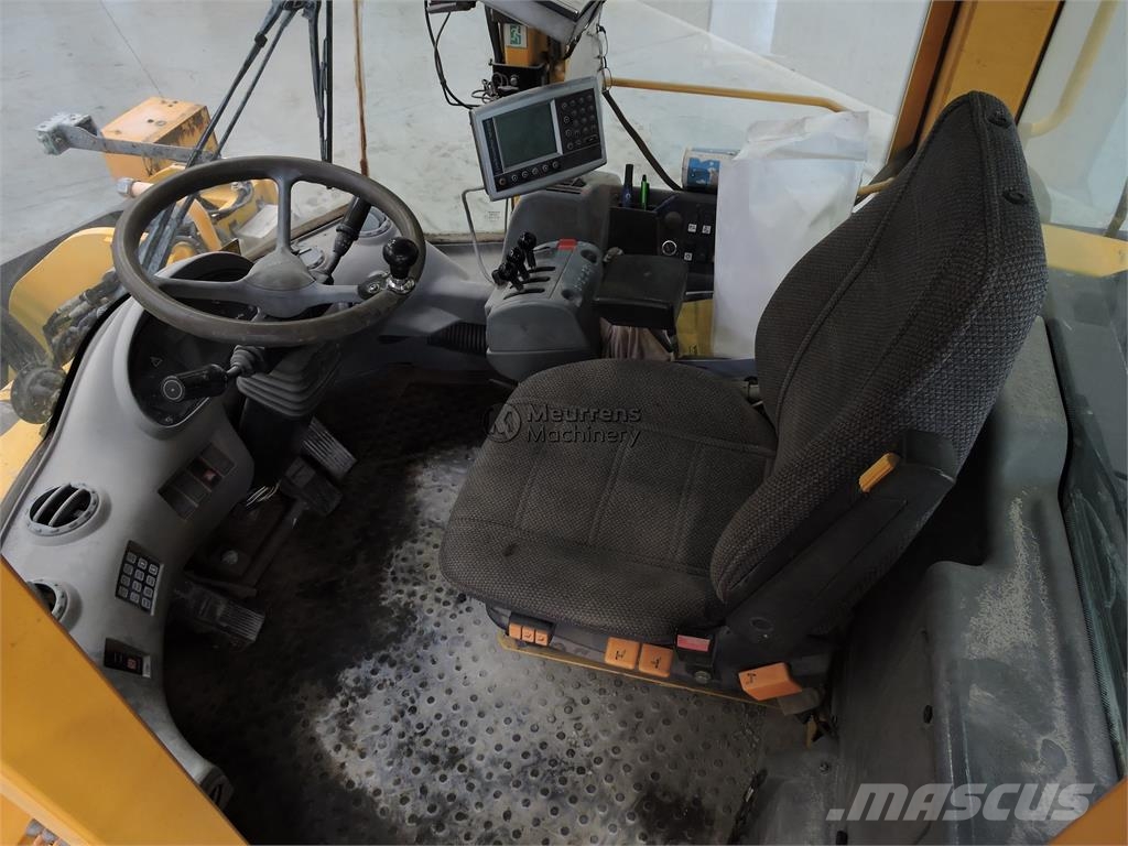 Volvo L180E Belgium Machine Iekrāvēji uz riteņiem