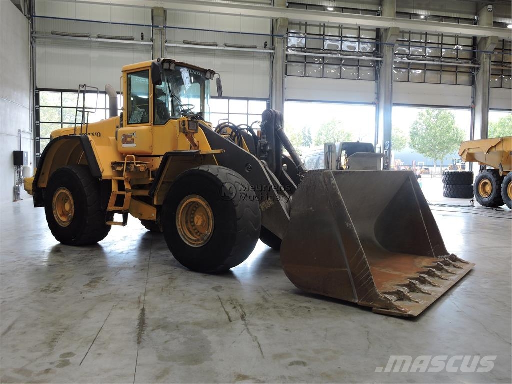 Volvo L180E Belgium Machine Iekrāvēji uz riteņiem