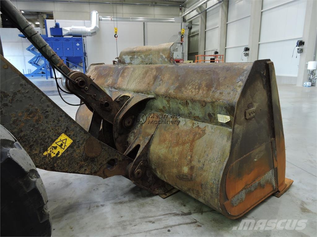 Volvo L180H CDC Kolesni nakladalci