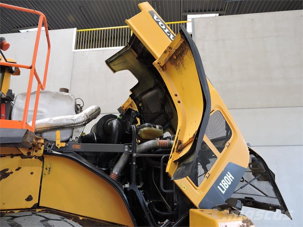 Volvo L180H CDC Kolesni nakladalci