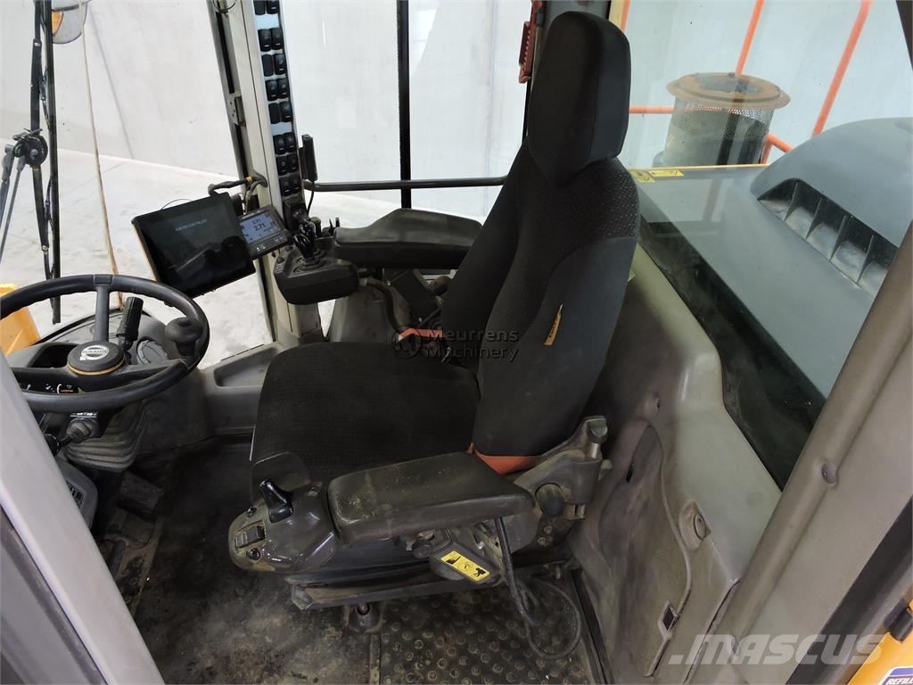 Volvo L180H CDC Kolesni nakladalci
