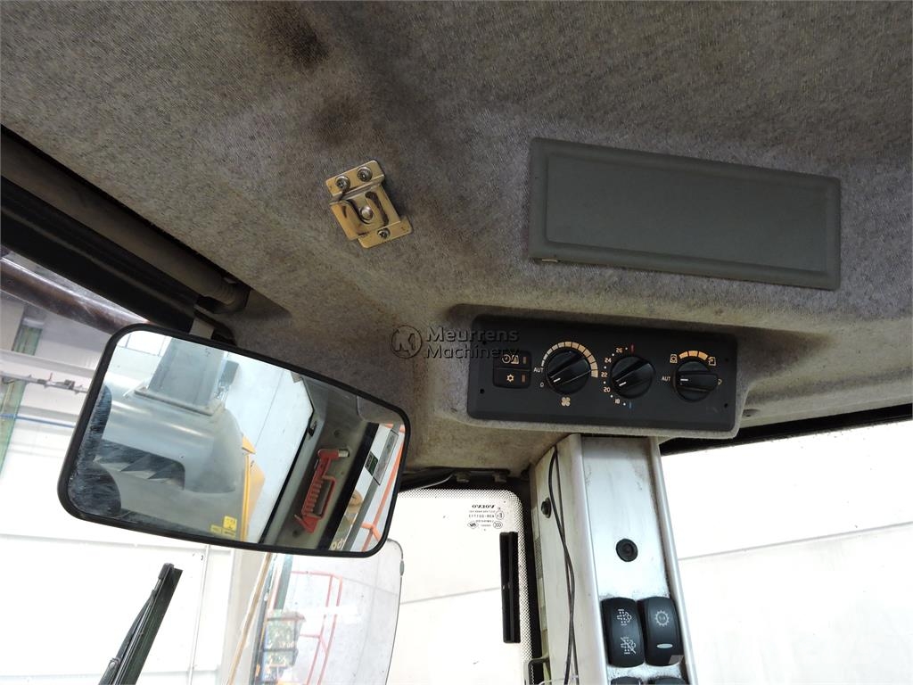 Volvo L180H CDC Kolesni nakladalci